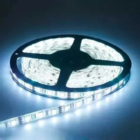 LUZ LED ROLLO CINTA BLANCA LUJO GM