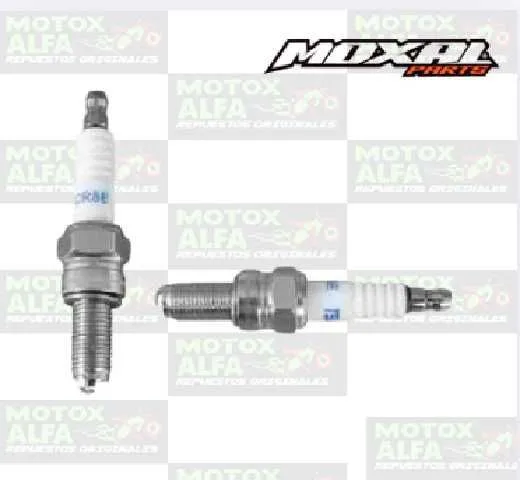 BUJIA CR8E MOXAL 06.025.0010 TNT180 TNT150 SCORPION250 FX250 AK47 CB1 125 NAVI XR125L XR150L XR190L XR250 WIND200 GP200 GIXXER150 GN125 FZ16