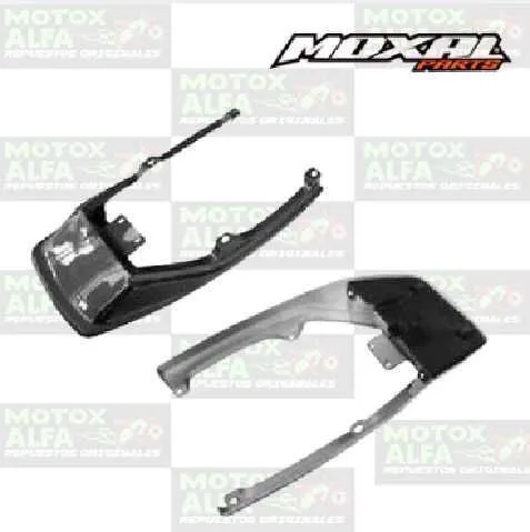 CUBREMONTURA AX100 NEGRO MOXAL 01.040.0007